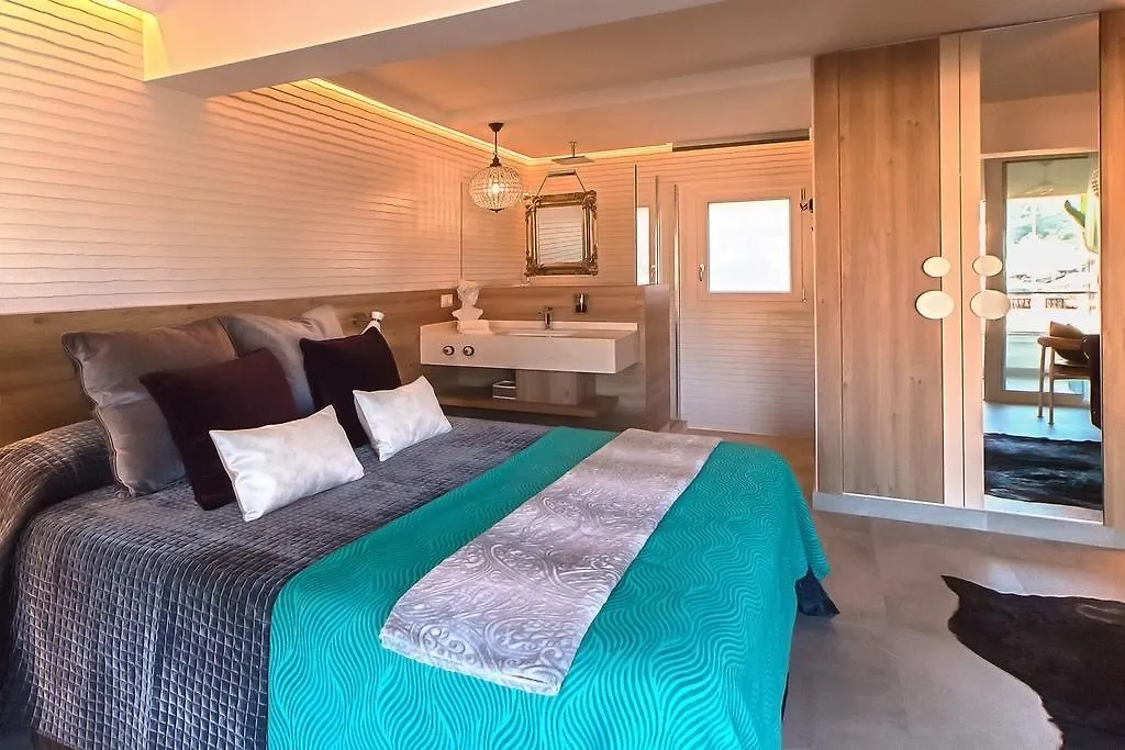 Apartment Luxury Cabaret Suite Malaga